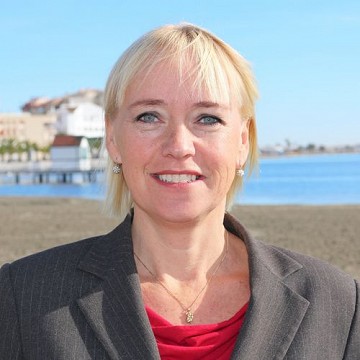 Jolanda - Van Dam Estates