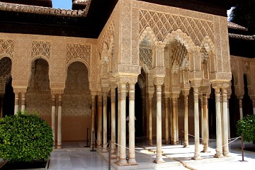 On the road in Spain 4 The world wonder Alhambra - Van Dam Estates