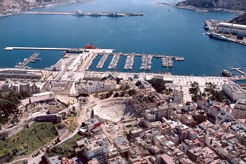 La lección de historia del castillo de Cartagena - Van Dam Estates