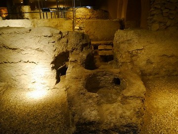 Underground in ancient Orihuela - Van Dam Estates