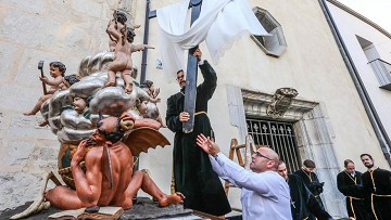 Easter week in Orihuela Big and exciting - Van Dam Estates