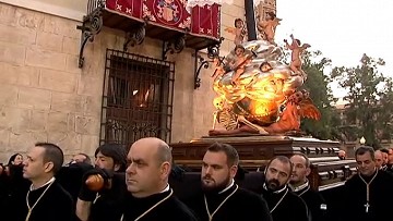 Osterwoche in Orihuela Groß und aufregend - Van Dam Estates