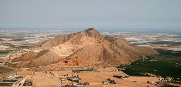 Los neandertales de Torre-Pacheco - Van Dam Estates