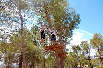 From treetop to treetop in La Nucia Benidorm - Van Dam Estates