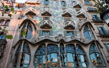 On the road in Spain 5: Experience Gaudi's Barcelona - Van Dam Estates