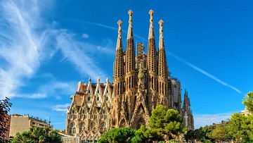 En la carretera en España 5: Experimente la Barcelona de Gaudí - Van Dam Estates