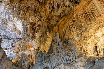 Unterwegs in Spanien 6: Höhlentour in Andalusien - Van Dam Estates