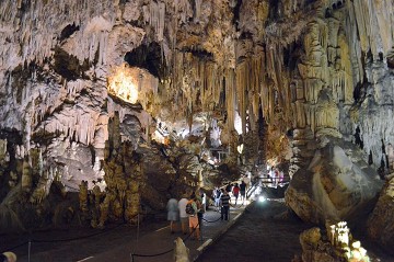 Unterwegs in Spanien 6: Höhlentour in Andalusien - Van Dam Estates