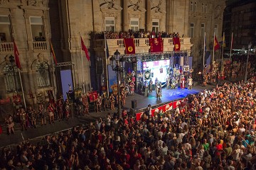 Tien dagen historisch feest in Cartagena - Van Dam Estates