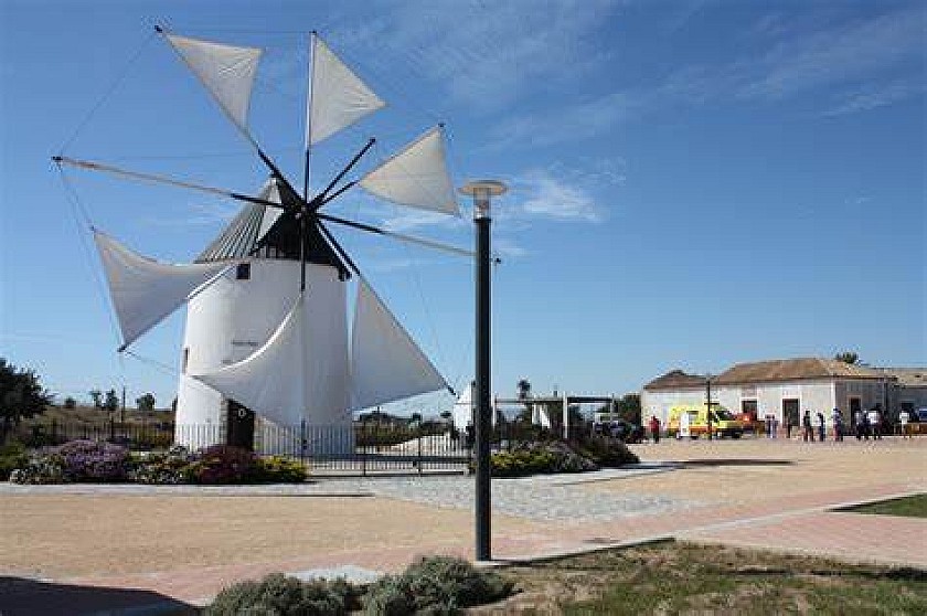 Torre Pacheco houses 14 windmills - Van Dam Estates