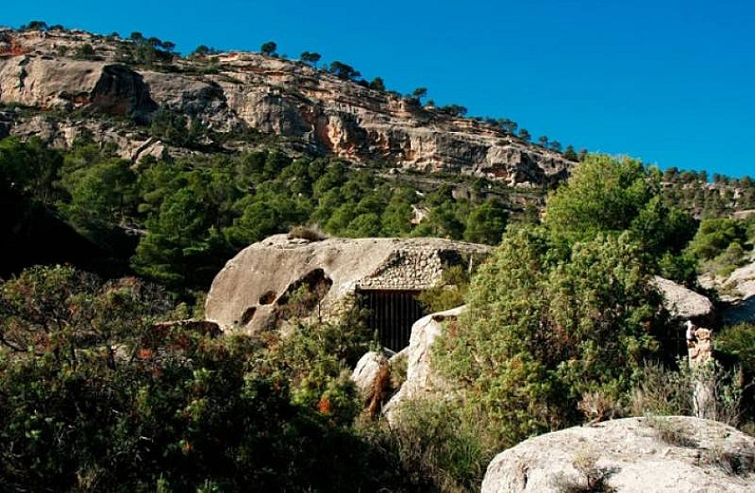 Mother Murcia's magical moments (1) - Van Dam Estates
