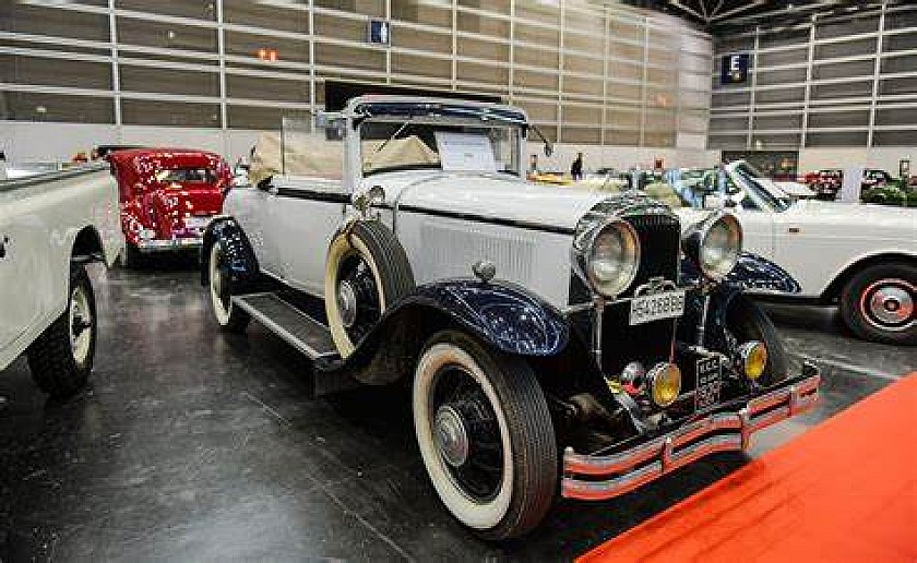 Classic cars and antiques fair - Van Dam Estates