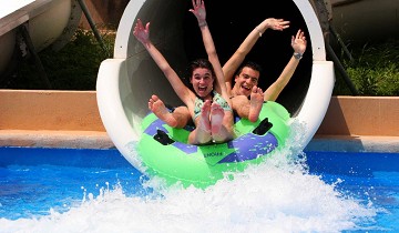 Parques combinados de agua y animales en Benidorm - Van Dam Estates