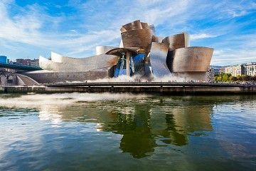 Frieda flutters to Bilbao - Van Dam Estates
