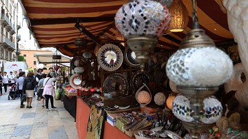 Elche gaat week lang middeleeuws - Van Dam Estates