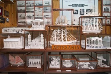 Salt miniatures in Torrevieja - Van Dam Estates