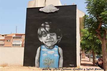 Los Alcázares promotes street art - Van Dam Estates