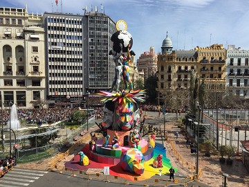 Fiestas: Carpeta de la vida española - Van Dam Estates