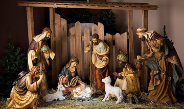 The Christmas story in miniature form - Van Dam Estates