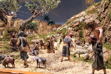 The Christmas story in miniature form - Van Dam Estates