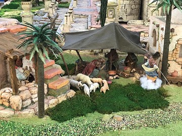 The Christmas story in miniature form - Van Dam Estates