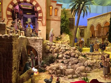 The Christmas story in miniature form - Van Dam Estates