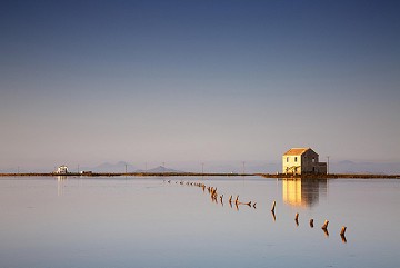 A tour along the Salinas in San Pedro - Van Dam Estates