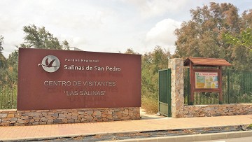 Eine Tour entlang der Salinas in San Pedro - Van Dam Estates