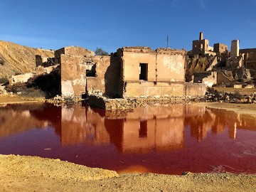 Mad Max y las minas de Mazarrón - Van Dam Estates