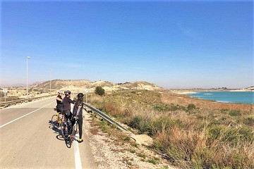 Ciclismo por hermosas aguas - Van Dam Estates