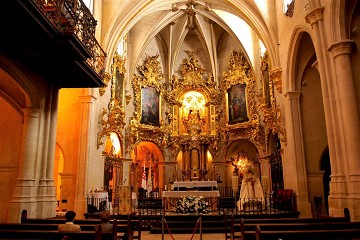 La catedral es el orgullo de Murcia - Van Dam Estates