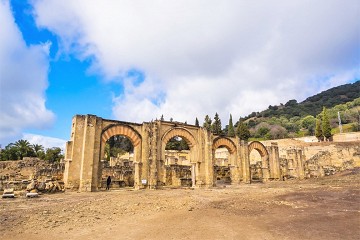 On the road in Spain 1: Córdoba the pride of UNESCO - Van Dam Estates