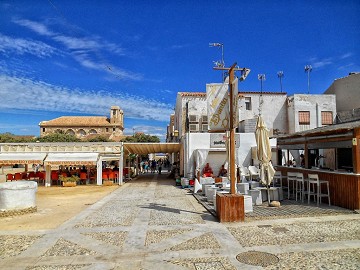 Time stood still on Tabarca Island - Van Dam Estates