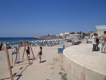 El tiempo se detuvo en la isla de Tabarca - Van Dam Estates