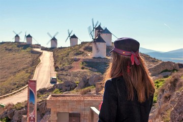 On the road in Spain 3: In the footsteps of Don Quixote - Van Dam Estates