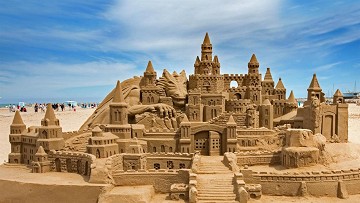 Sandkunst auf den Costas - Van Dam Estates