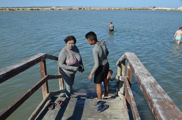The healing effect of Mar Menor's mud baths - Van Dam Estates