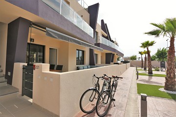 Ground floor apartment near the beach in Torre de la Horadada ?> - Van Dam Estates