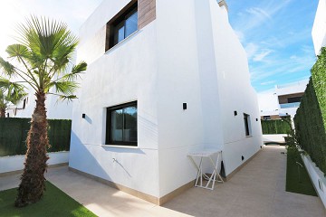 Modern villa in San Pedro del Pinatar ?> - Van Dam Estates