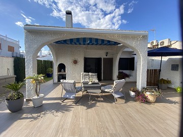 Schöne bungalow in Dehesa de Campoamor - Van Dam Estates