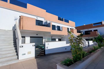 Luxus-Penthouse in Pilar de la Horadada ?> - Van Dam Estates