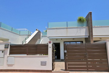 Moderne bungalow met privé zwembad in San Pedro del Pinatar - Van Dam Estates