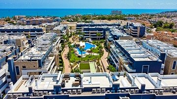 Flamenca Village Resort apartamento de lujo con gran terraza en la azotea - Van Dam Estates