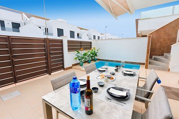 Luxe ruime bungalow in San Pedro del Pinatar - Van Dam Estates