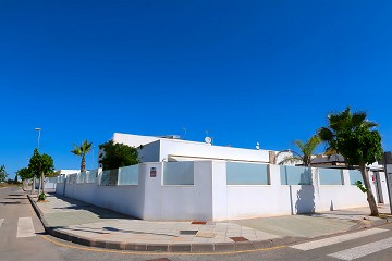 Villa in Pilar de la Horadada - Bestaande bouw ?> - Van Dam Estates