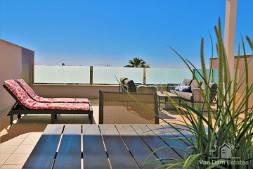 Ático con gran azotea en San Pedro del Pinatar - Van Dam Estates