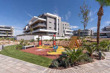 Luxuriöses und attraktives Apartment mit Südausrichtung in Lagoons Village - Van Dam Estates