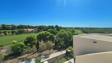 Ático con fantásticas vistas al Golf Lo Romero ?> - Van Dam Estates