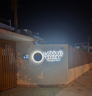 Hola Casa Petra – Modern apartment with swimming pool, fitness and a super fun playground - Van Dam Estates