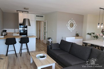 Sehr geräumige und attraktive Wohnung mit fantastischem Blick auf das Mar Menor. ?> - Van Dam Estates